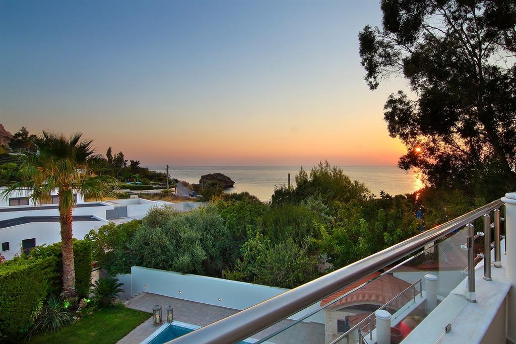 Luxury Villa Sea Melody Палеа-Фокеа Экстерьер фото