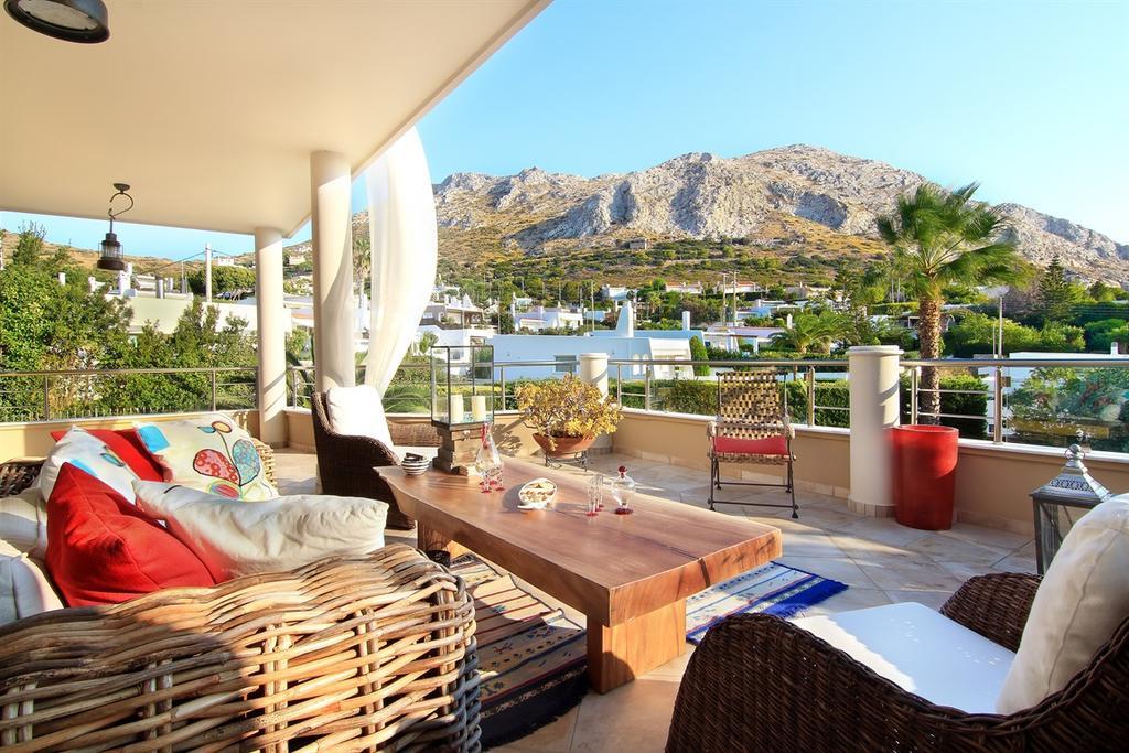Luxury Villa Sea Melody Палеа-Фокеа Экстерьер фото